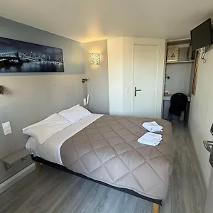 Fasthotel Roissy - Hotel